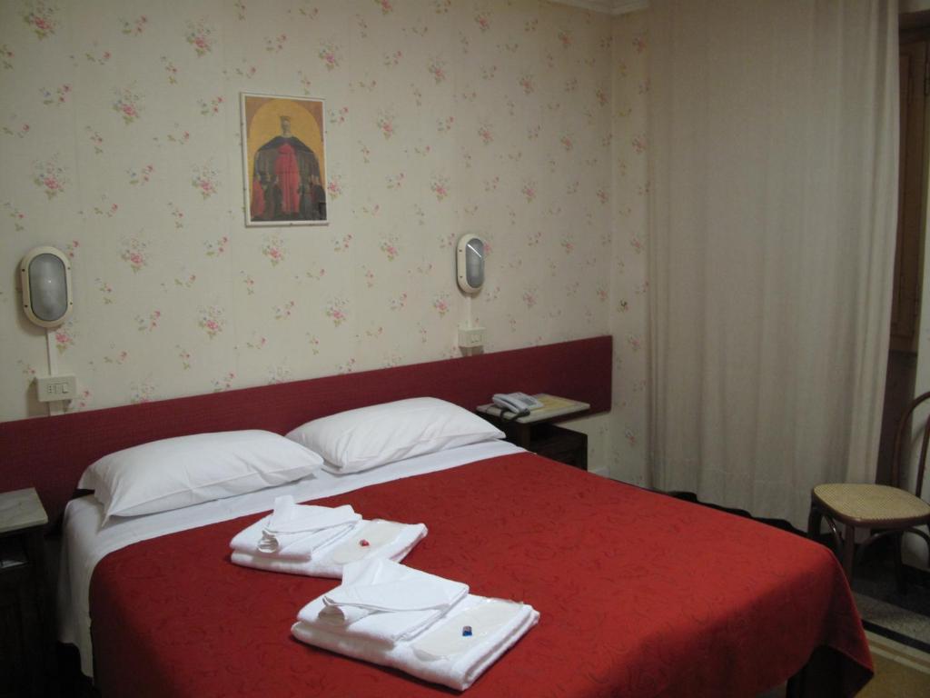 albergo Fiorentino Sansepolcro Camera foto